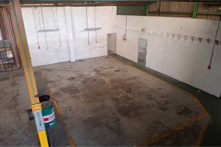 To Let commercial Property for Rent in Korsten Eastern Cape